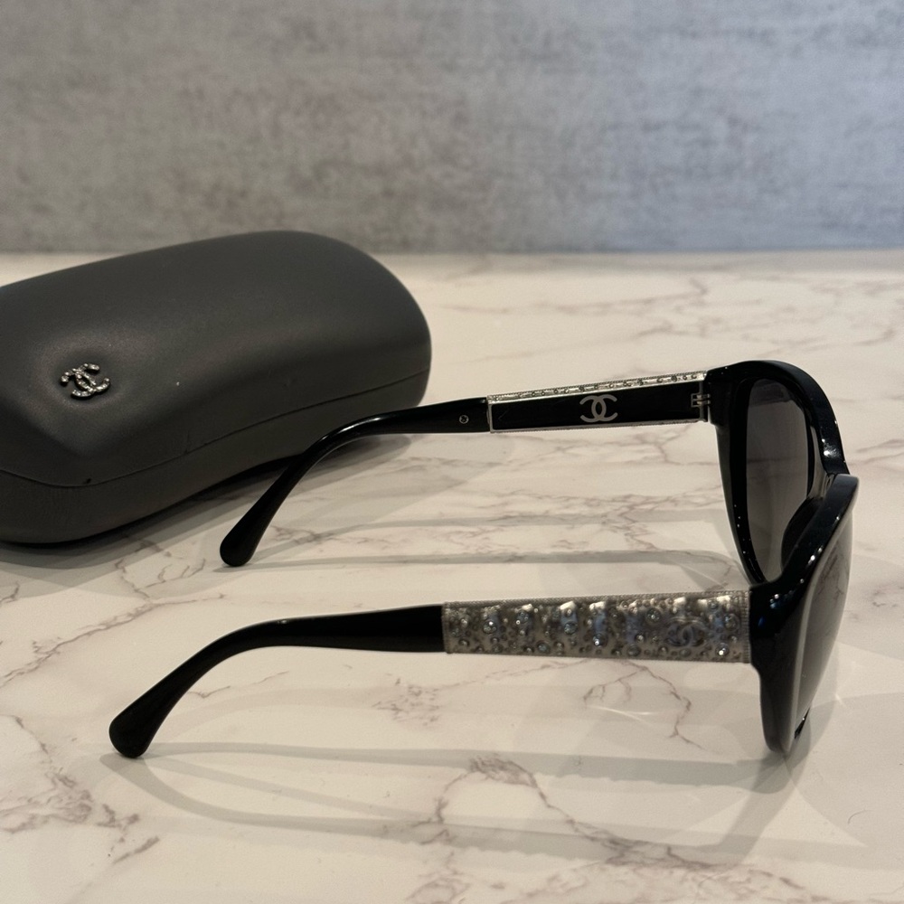 Chanel Cat Eye Acetate & Strass Metal Sunglasses - Picture 6 of 7